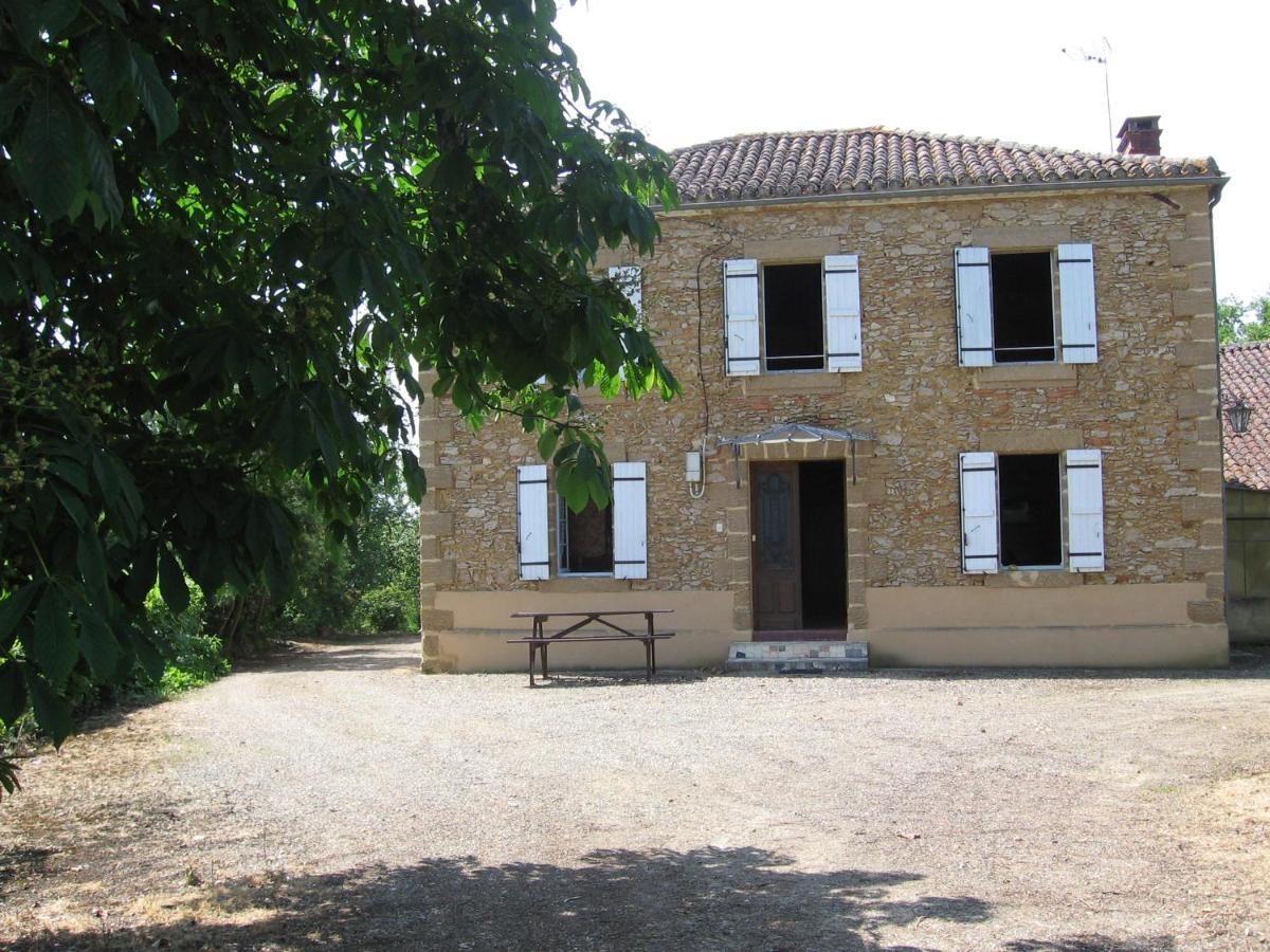 Maison de campagne Les Chênes. Panjas Exterior foto
